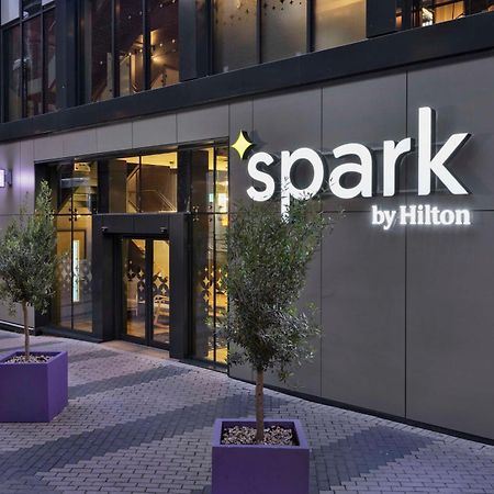 Spark By Hilton London ラムフォード エクステリア 写真