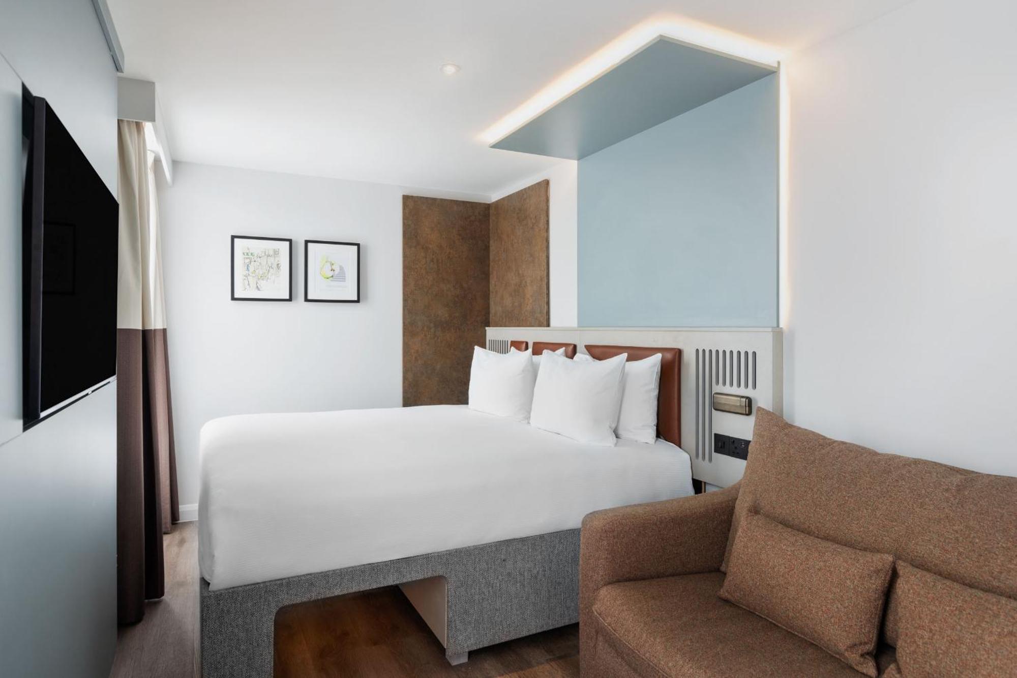 Spark By Hilton London ラムフォード エクステリア 写真