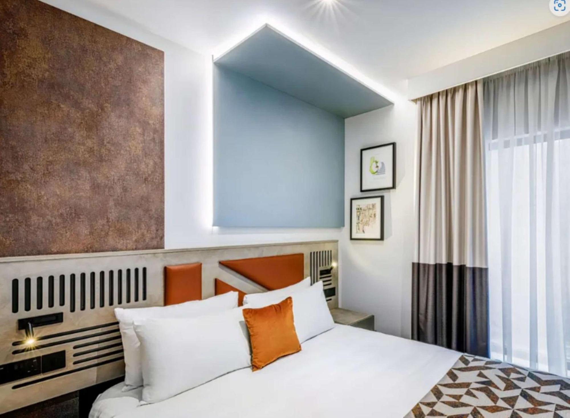 Spark By Hilton London ラムフォード エクステリア 写真